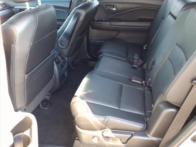 used 2022 Honda Pilot car, priced at $33,947