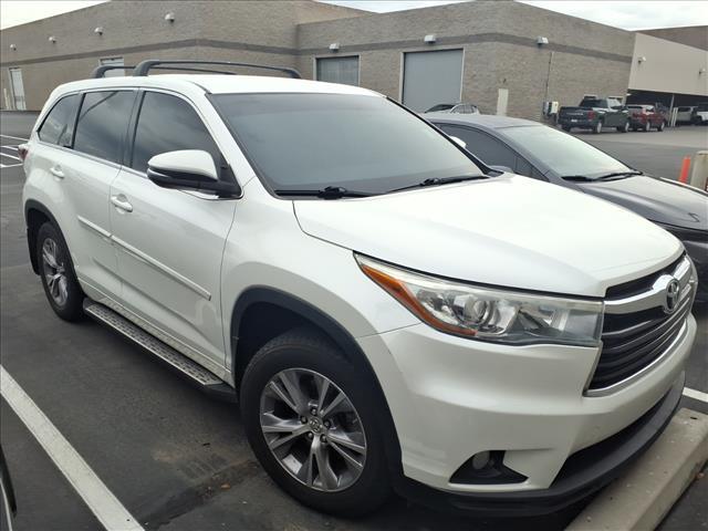 used 2015 Toyota Highlander car, priced at $19,987