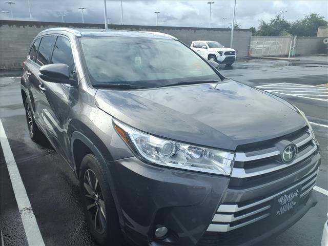 used 2018 Toyota Highlander car, priced at $24,966