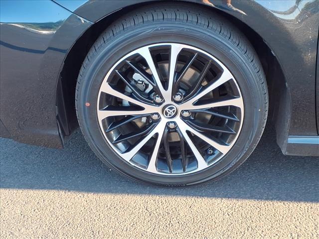 used 2019 Toyota Camry Hybrid car, priced at $23,974