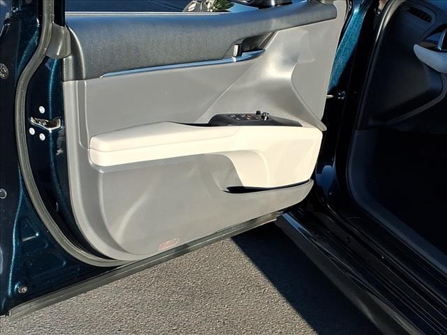 used 2019 Toyota Camry Hybrid car, priced at $23,974