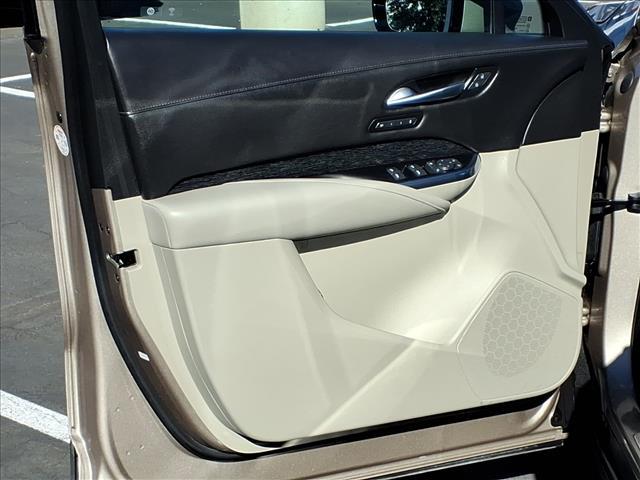 used 2023 Cadillac XT4 car, priced at $27,697