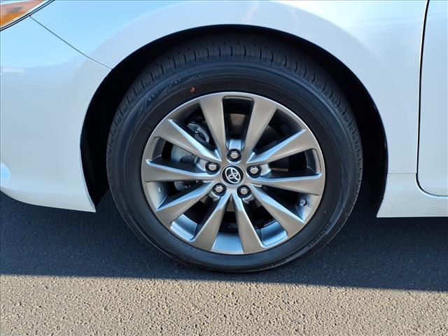 used 2017 Toyota Camry Hybrid car, priced at $22,948