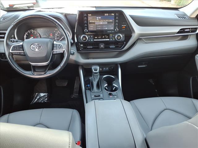used 2022 Toyota Highlander car, priced at $38,971