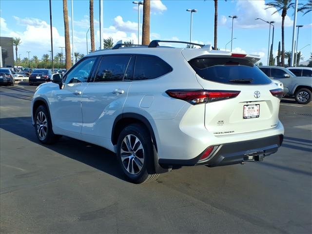 used 2022 Toyota Highlander car, priced at $38,971