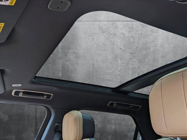new 2025 Land Rover Range Rover Sport car, priced at $104,710