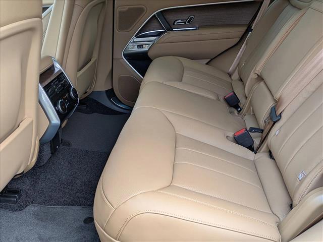 new 2025 Land Rover Range Rover car, priced at $117,475