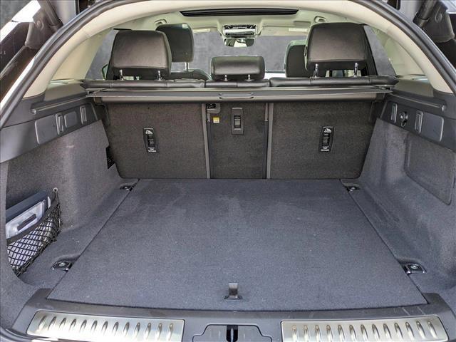 used 2025 Land Rover Range Rover Velar car, priced at $60,896