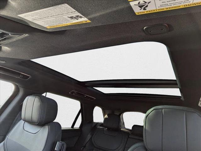 new 2025 Land Rover Range Rover Sport car, priced at $109,630
