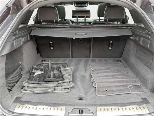 used 2022 Land Rover Range Rover Velar car, priced at $37,913