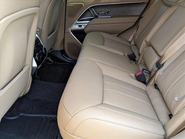 new 2025 Land Rover Range Rover car, priced at $121,660