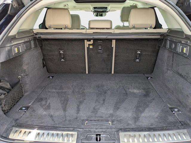 used 2022 Land Rover Range Rover Velar car, priced at $37,897