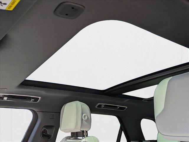 new 2025 Land Rover Range Rover Sport car, priced at $83,615
