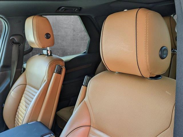used 2020 Land Rover Discovery car, priced at $32,867