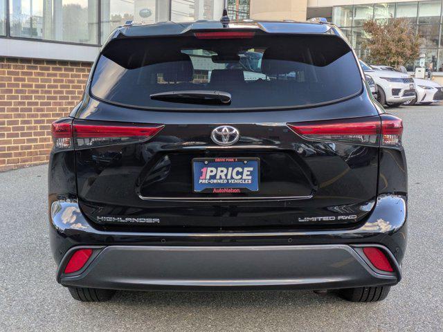 used 2021 Toyota Highlander car, priced at $31,995