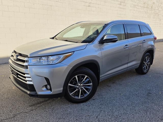 used 2017 Toyota Highlander car, priced at $19,447