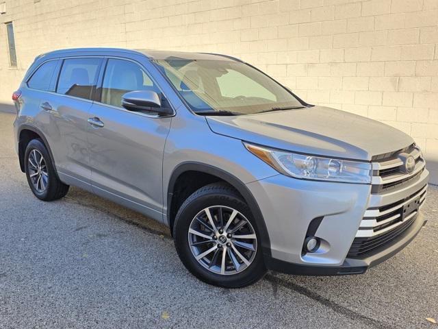 used 2017 Toyota Highlander car, priced at $19,447