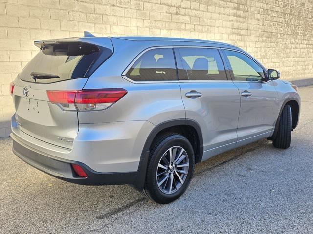 used 2017 Toyota Highlander car, priced at $19,447