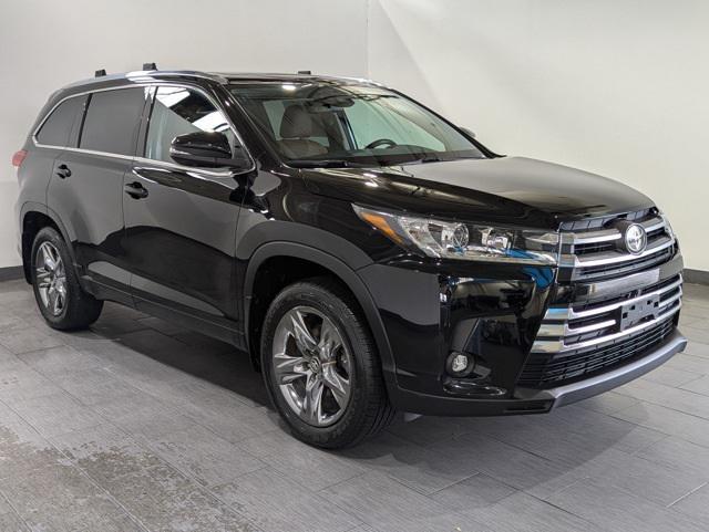 used 2019 Toyota Highlander car, priced at $31,999