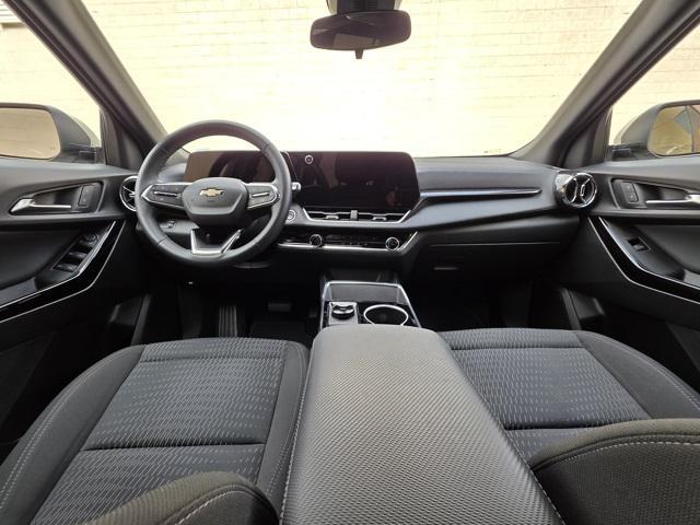 used 2026 Chevrolet Equinox car, priced at $27,293