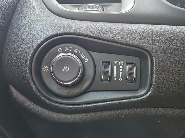 used 2019 Jeep Renegade car, priced at $16,040