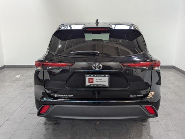 used 2024 Toyota Highlander car, priced at $42,313