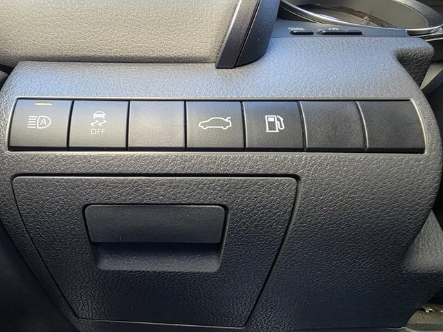 used 2018 Toyota Camry car, priced at $16,227