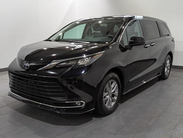 used 2024 Toyota Sienna car, priced at $49,899