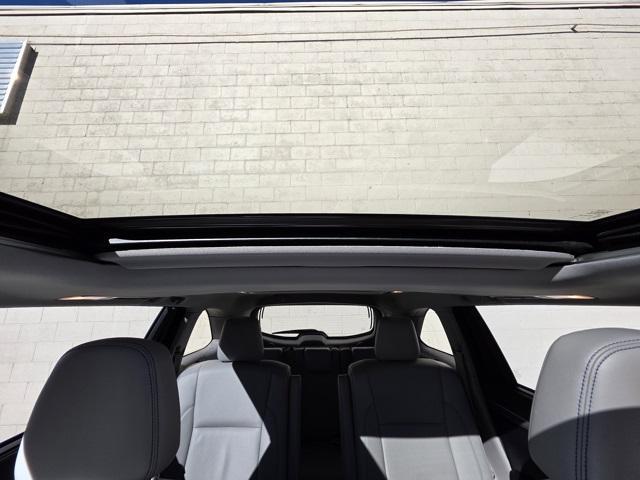 used 2018 Toyota Highlander car, priced at $28,862