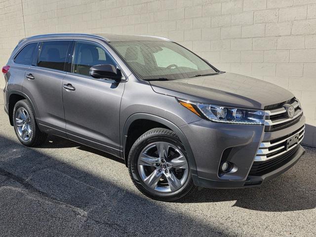used 2018 Toyota Highlander car, priced at $28,862