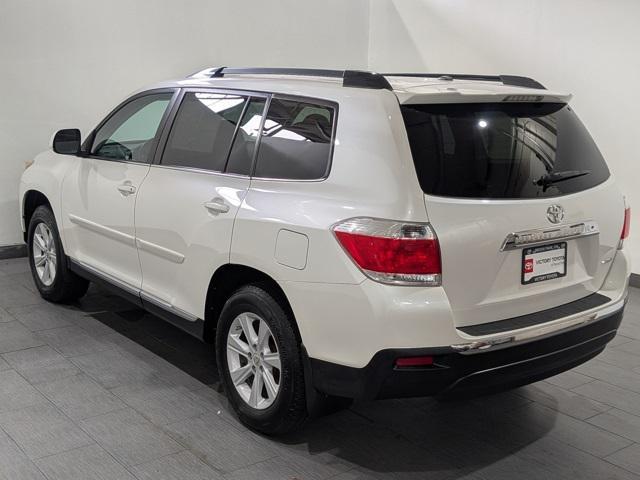used 2012 Toyota Highlander car, priced at $13,047