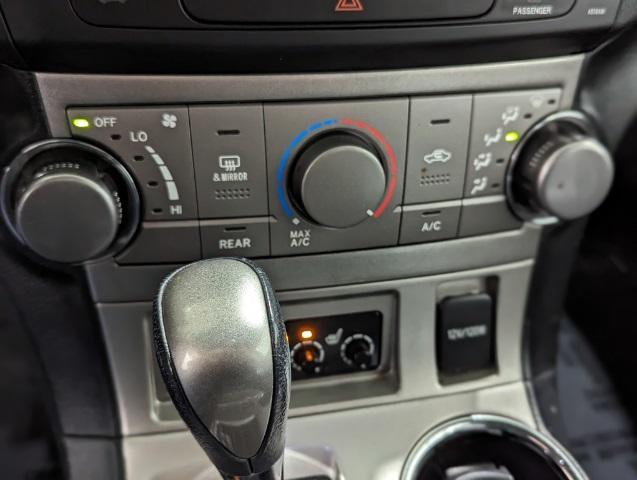 used 2012 Toyota Highlander car, priced at $15,499