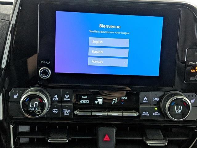 used 2023 Toyota Highlander car, priced at $45,399
