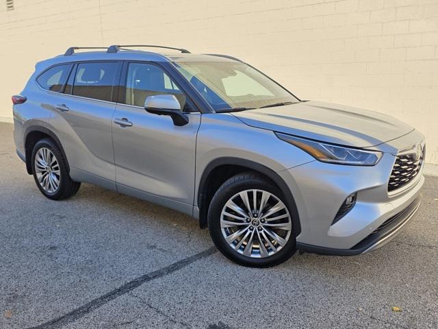 used 2023 Toyota Highlander car, priced at $45,441