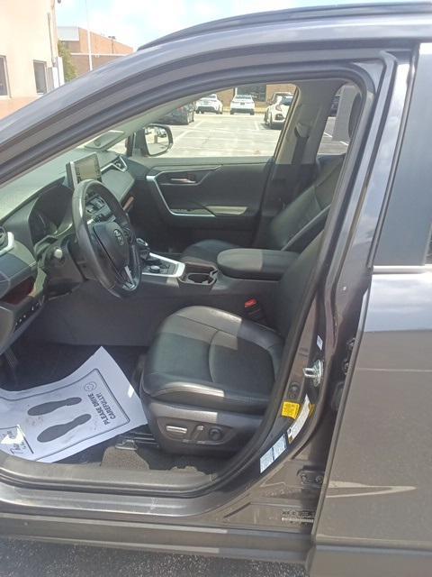 used 2020 Toyota RAV4 Hybrid car, priced at $29,999