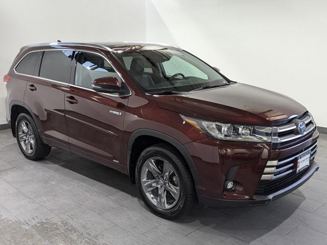 used 2019 Toyota Highlander Hybrid car, priced at $30,288