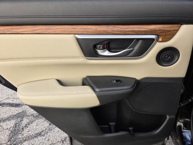 used 2017 Honda CR-V car, priced at $20,399