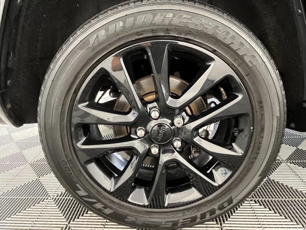 used 2021 Jeep Grand Cherokee car, priced at $24,395