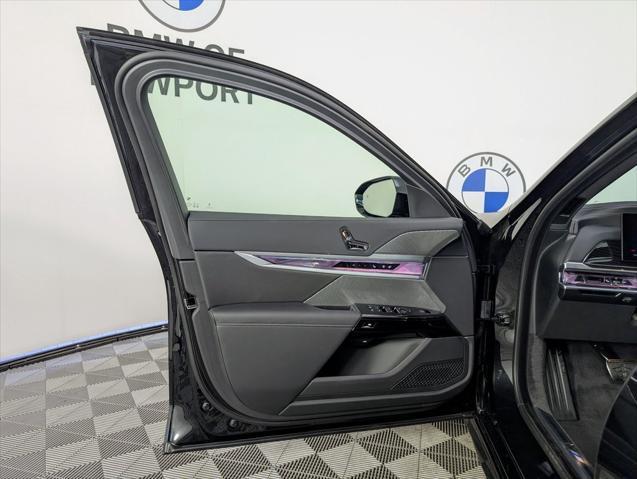 new 2025 BMW i7 car, priced at $129,425