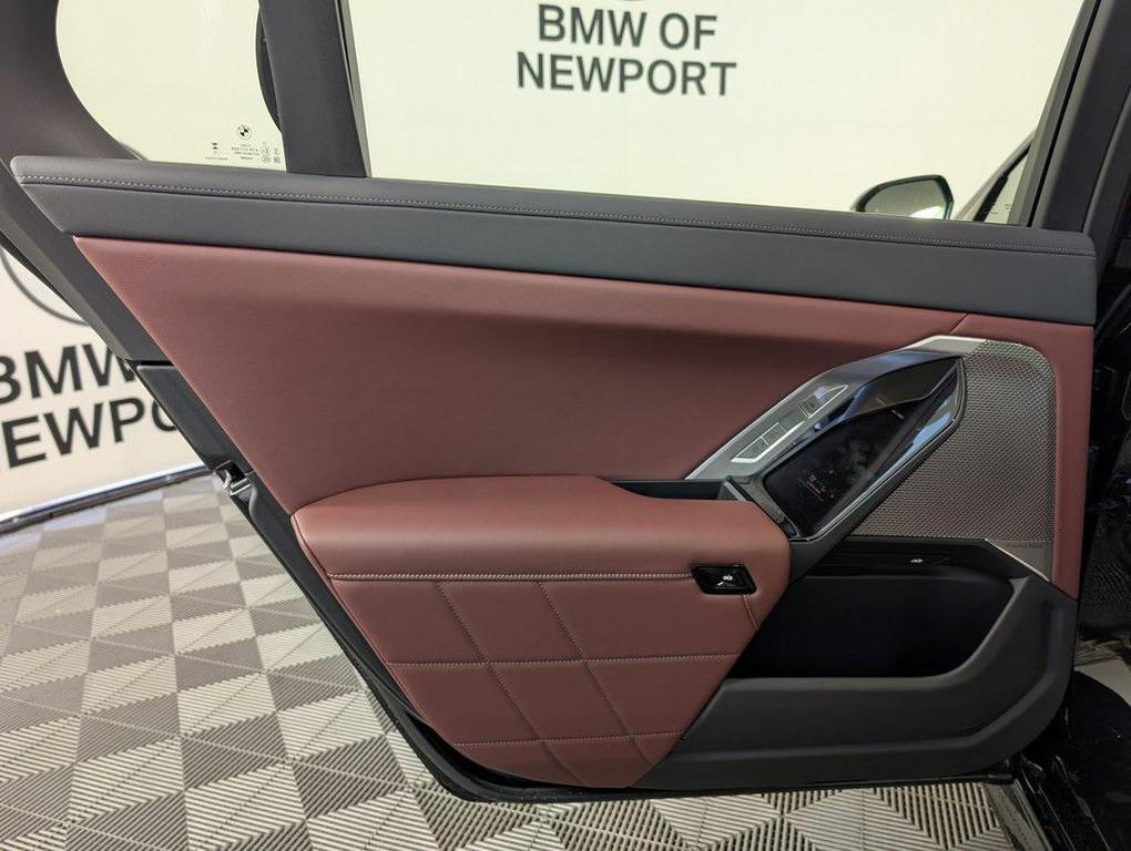 new 2026 BMW i7 car, priced at $129,430