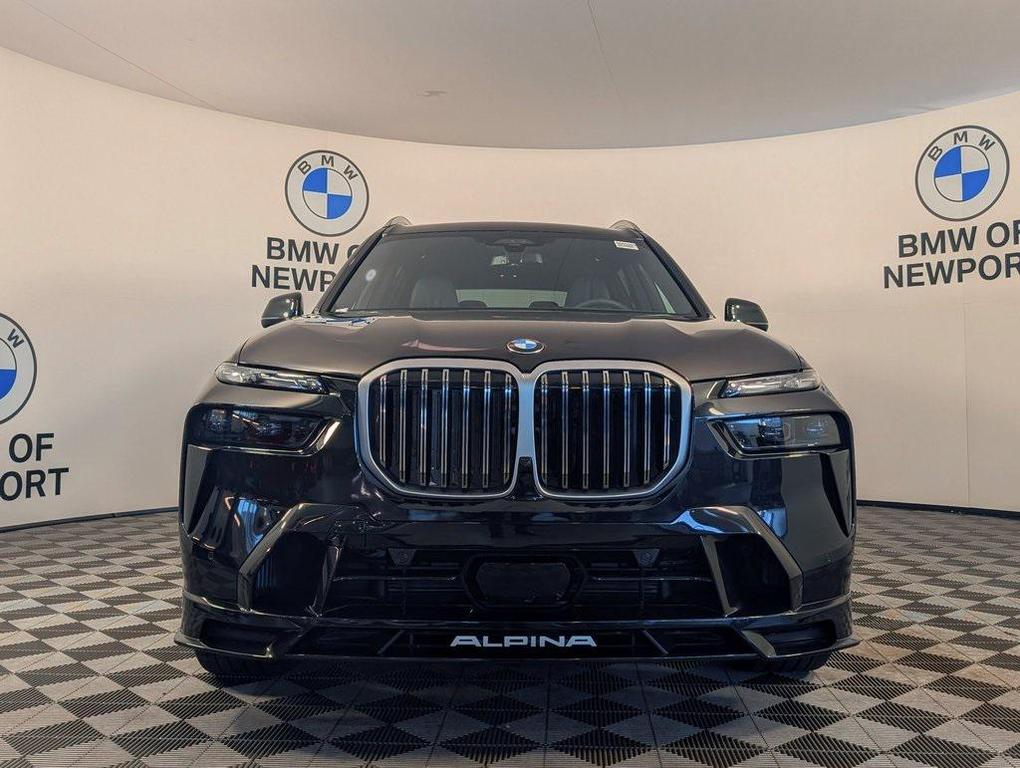 new 2026 BMW X7 car, priced at $162,625
