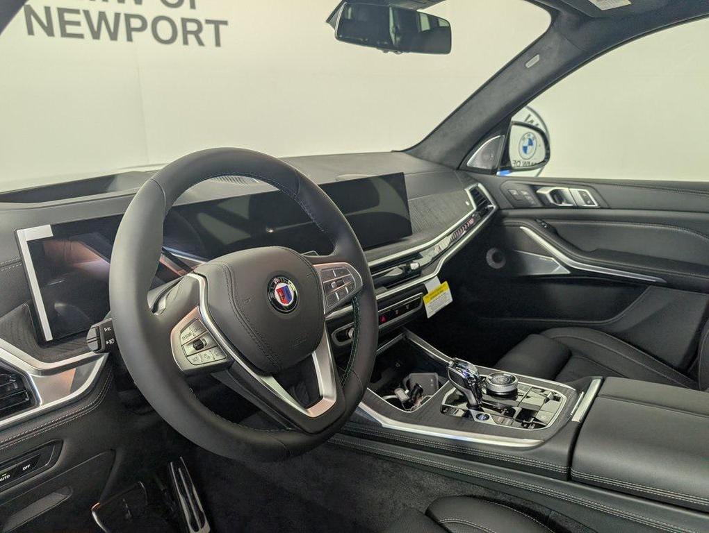 new 2026 BMW X7 car, priced at $162,625