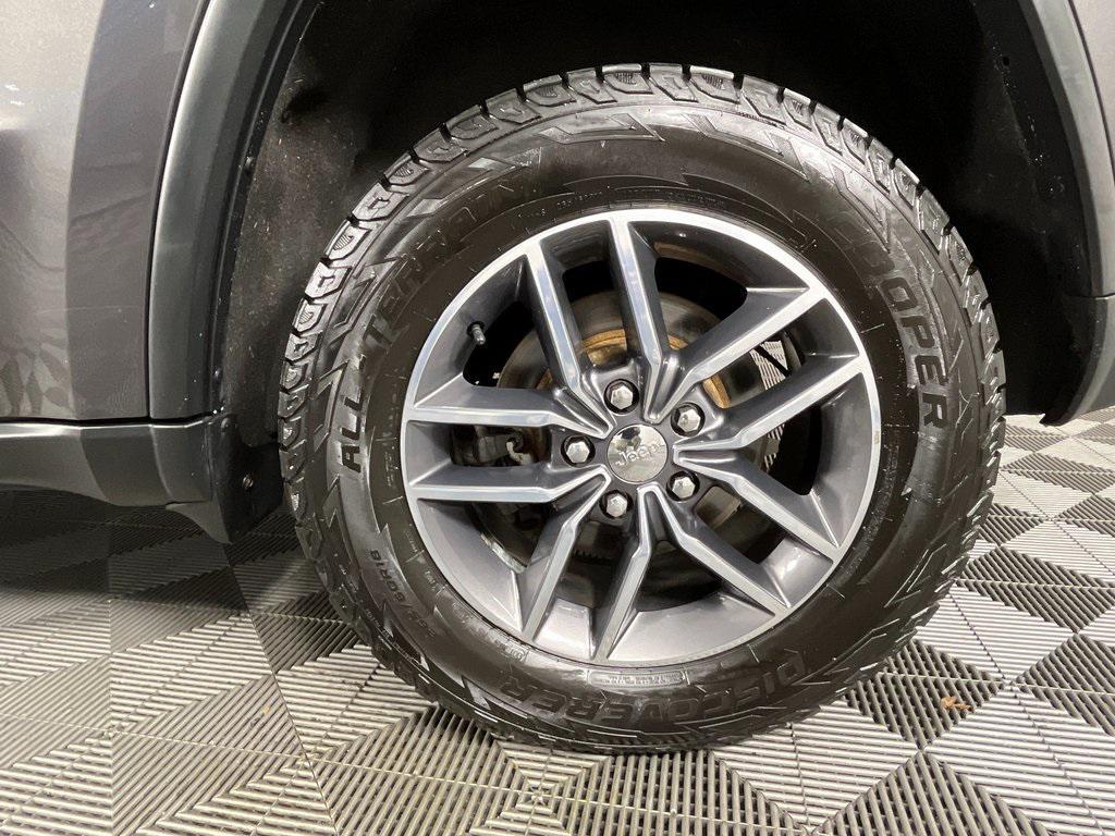 used 2018 Jeep Grand Cherokee car, priced at $16,495