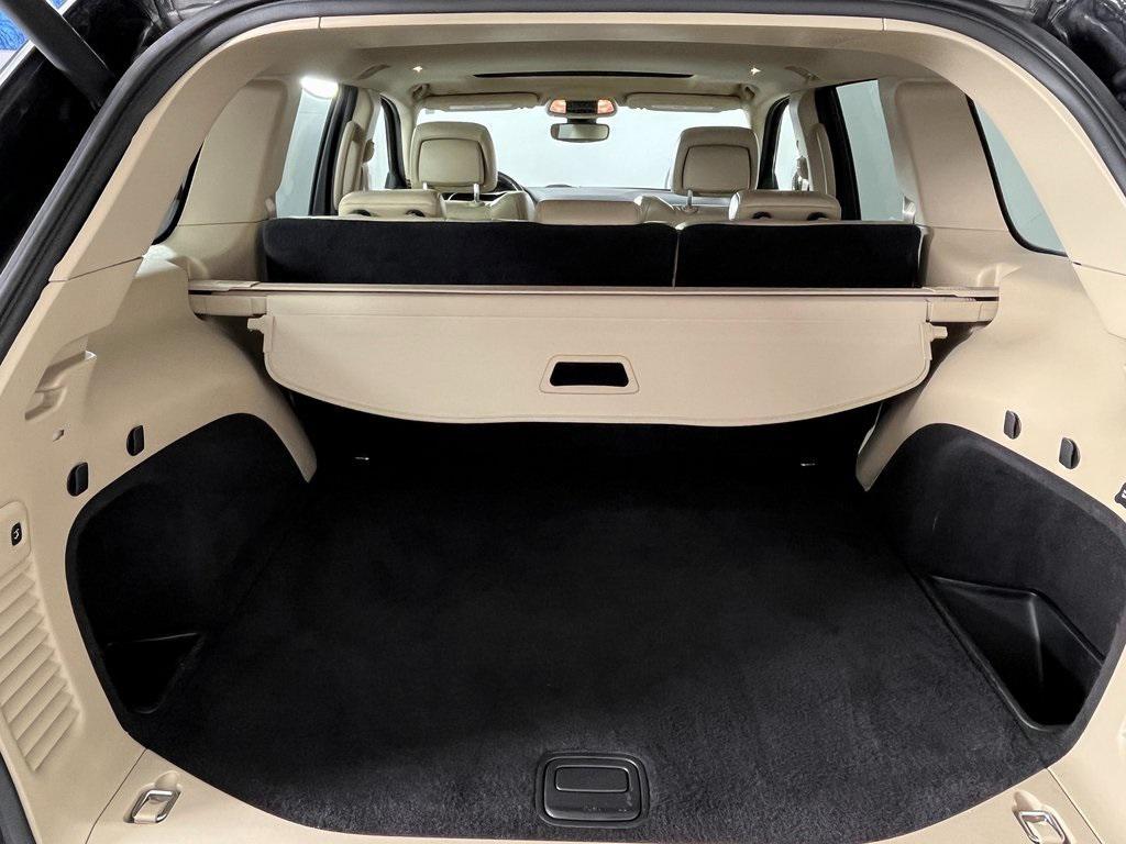 used 2018 Jeep Grand Cherokee car, priced at $16,495