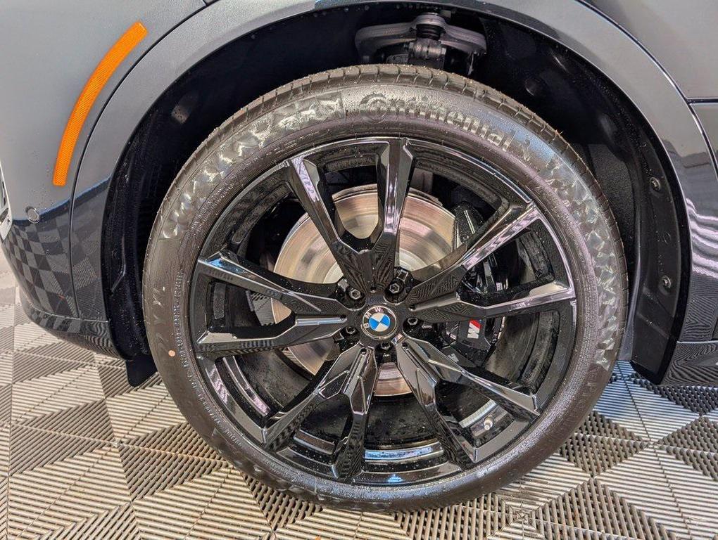 new 2026 BMW X7 car, priced at $99,175