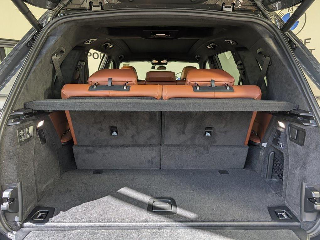 new 2026 BMW X7 car, priced at $124,230