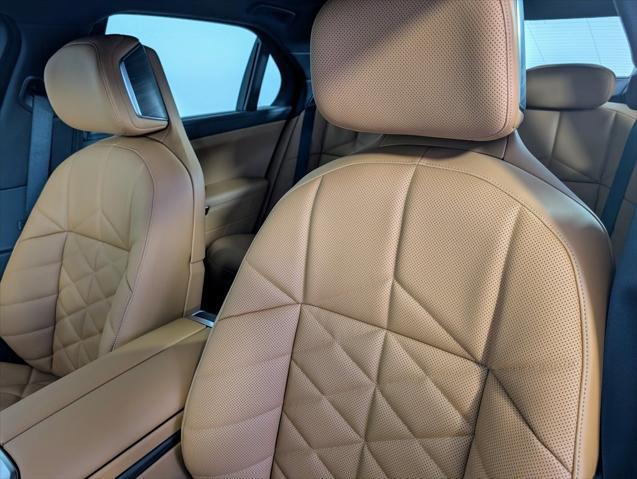 new 2025 BMW 740 car, priced at $106,225