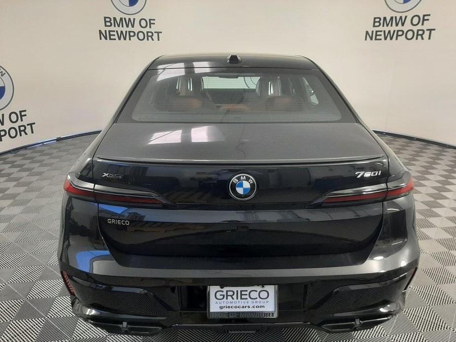 new 2024 BMW 760 car, priced at $133,045