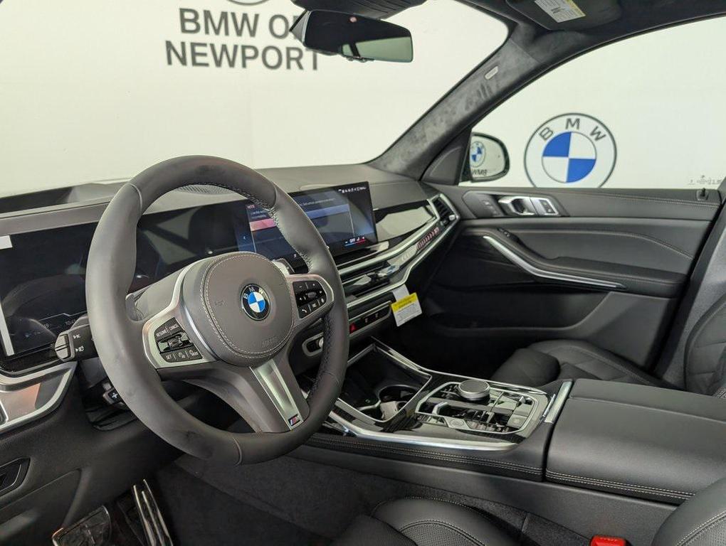 new 2026 BMW X7 car, priced at $93,725