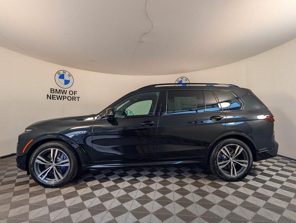 new 2026 BMW X7 car, priced at $93,725